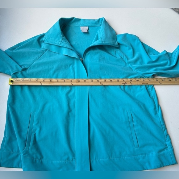 Chico’s Zenergy Teal Blue Lightweight Athletic Zip Up Jacket Size 1 (US Medium) - Picture 6 of 8